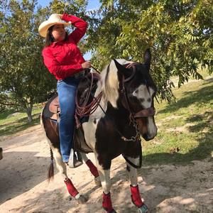 Meet your Posher, Fernanda